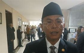 Ketua Dprd Jakarta Selatan